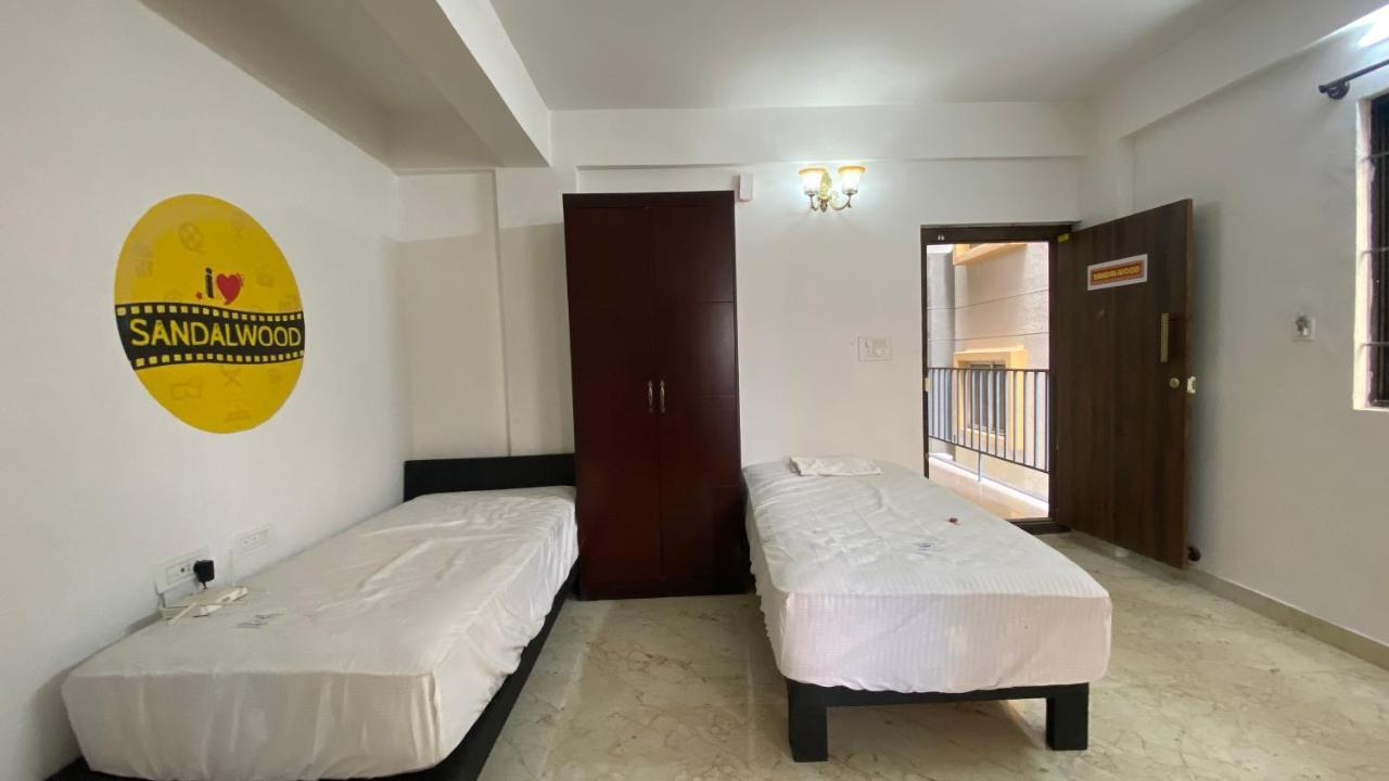 C Suites - Royal Homes II Short & Long Stays バンガロール エクステリア 写真